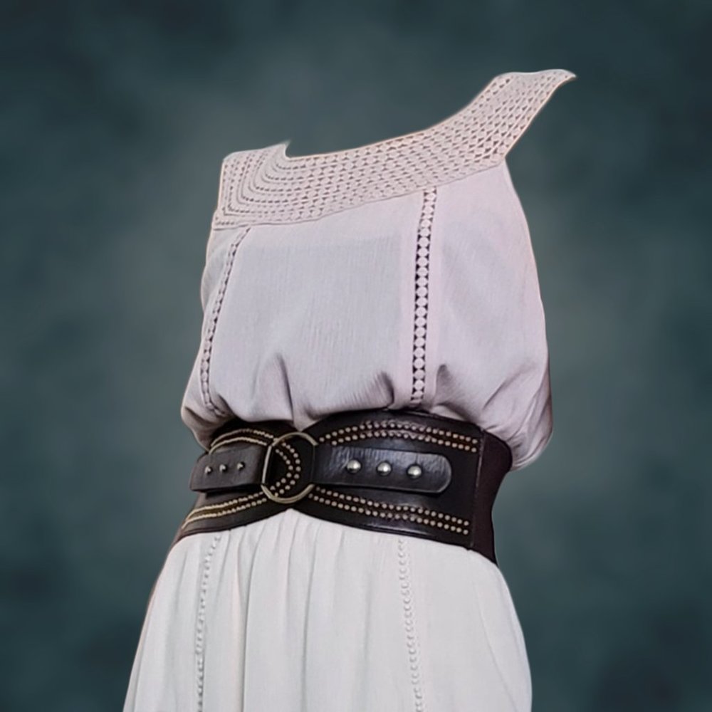 Pink No-Sleeved Blouse – Cut-out detailing – Maurice’s
